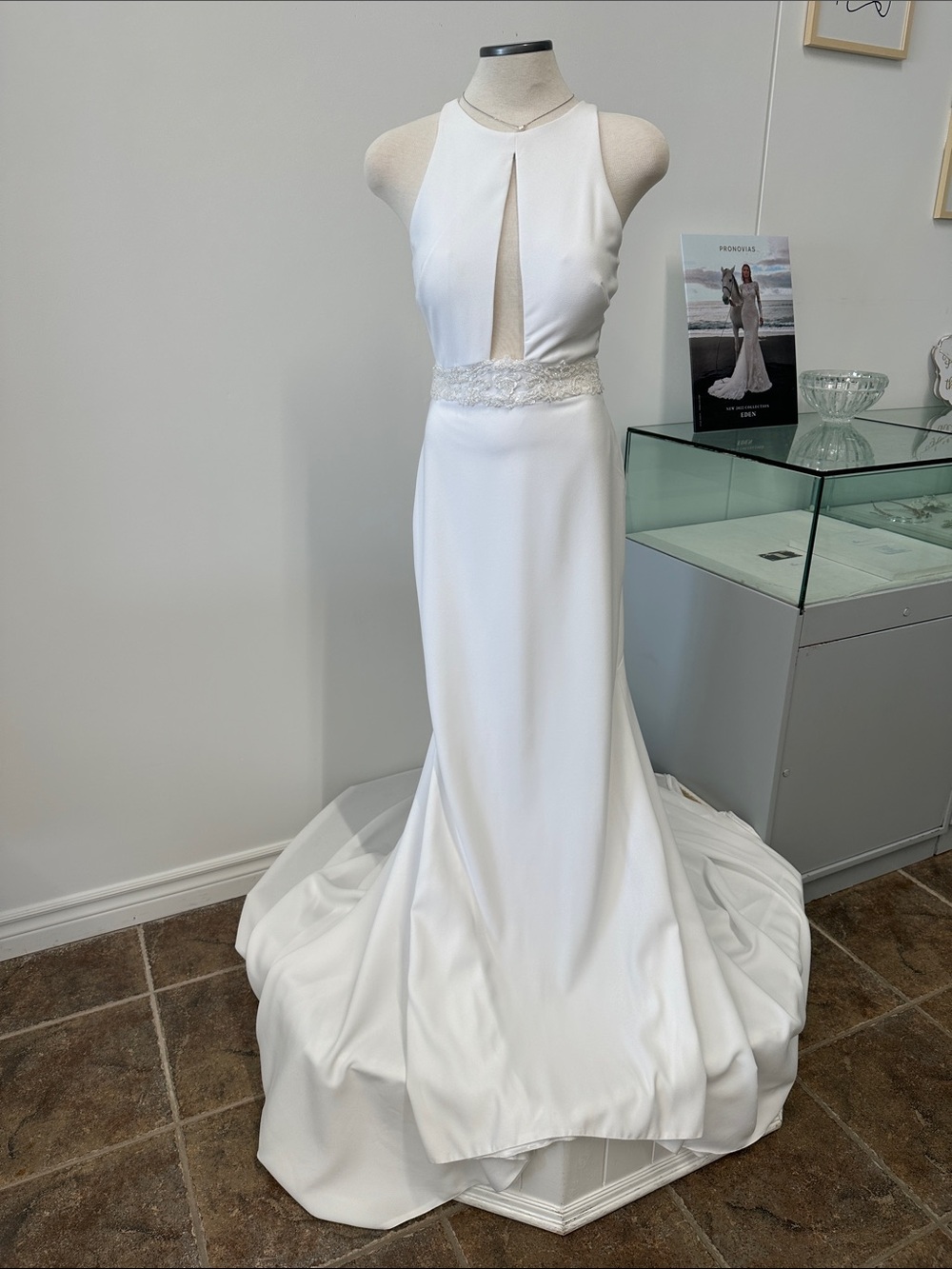 Elegant White Halter Bridal Gown with Beaded Waist